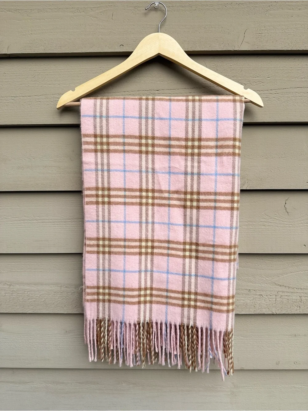 BURBERRY LONDON CHECK REVERSIBLE CASHMERE SCARF / WRAP.